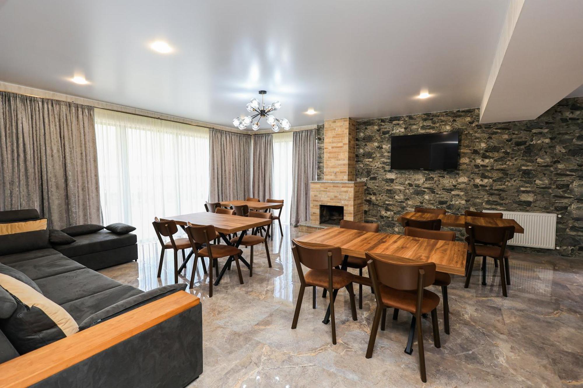Heaven Hill Hotel Kazbegi Eksteriør billede